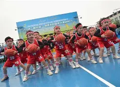 江畔山猫队火力全开粤西雄鲨队，电竞邀请赛上演耐力碾压对手！精神属性拉满(杀气十足的战斗口号十六字)-开云kaiyun登录