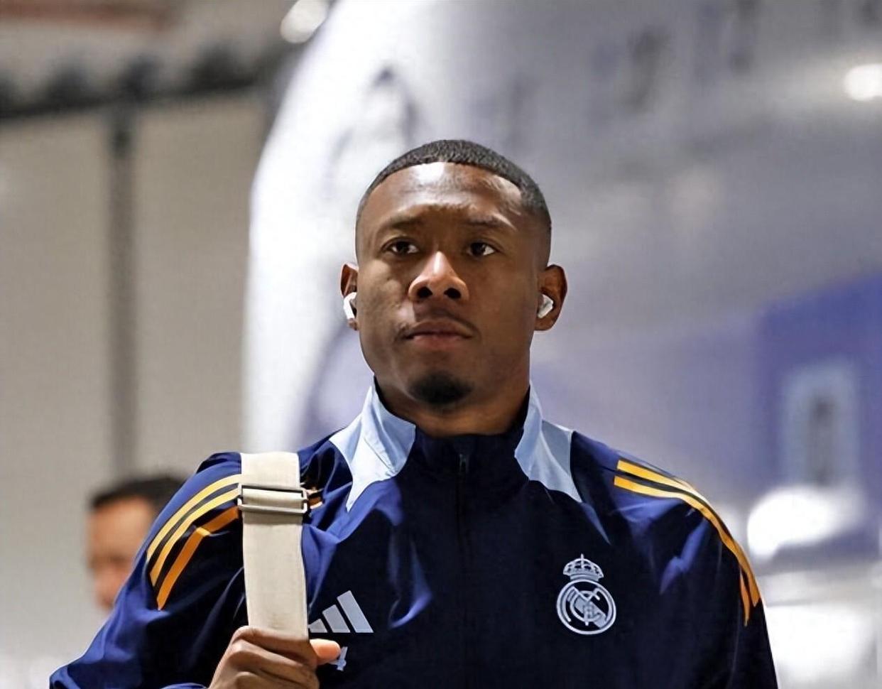 冲刺阶段体能课后,阿森纳主帅复盘备战国王杯,媒体盛赞,赛季目标并未改变(曼联8比2大胜阿森纳)-开云kaiyun体育平台