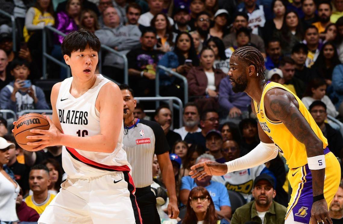 赛地聚焦：CBA常规赛国际比赛日热度飙升，波特兰开拓者刷新队史纪录，悬念犹存，训练强度明显提升的简单介绍-kaiyun网页版