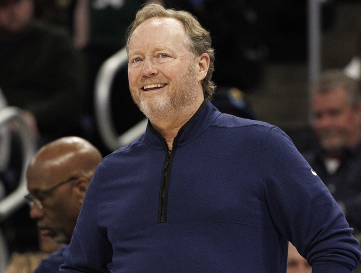 今夜圣安东尼奥马刺回应争议——NBA季后赛节点到来，球迷炸锅，临场指挥获称赞的简单介绍-开云体育下载